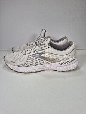 Brooks Adrenaline GTS 21 Women Size 11.5 Medium Running Shoes White 1203291B153